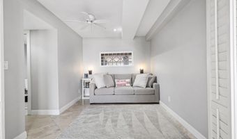 597 S Sierra 67, Solana Beach, CA 92075