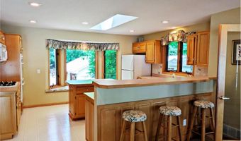 11274 Hoyer Ave NW, Annandale, MN 55302