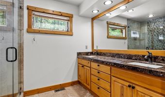 1472 Flowers Ave, Glenbrook, NV 89413
