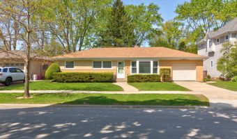 520 S Rammer Ave, Arlington Heights, IL 60004