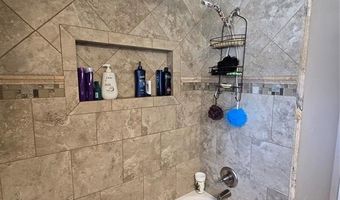 2015 Willard Dr, Altus, OK 73521