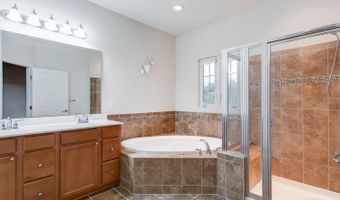 915 HALL STATION Dr, Bowie, MD 20721