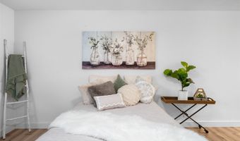 306 Mananai Pl 4D, Honolulu, HI 96818