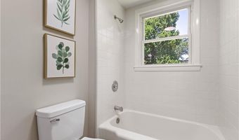 40 Lima St, Warwick, RI 02889