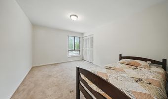 4408 ISLAND Pl T2, Annandale, VA 22003