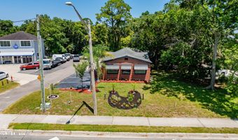 1887 MAYPORT Rd, Atlantic Beach, FL 32233
