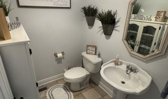 105 Willow Dr, Andalusia, AL 36421