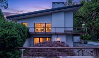 1980 Hillside Dr, Columbus, OH 43221