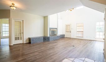 309 Hill St, Hico, TX 76457