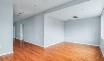164 AVENUE B 2, Bayonne, NJ 07002