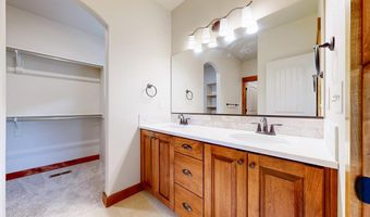 306 Dorothy Dr, Berthoud, CO 80513