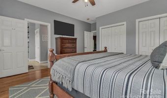 159 S Willow Brook Dr, Asheville, NC 28806