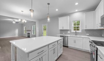 120 Pungo Ln 506, Aberdeen, NC 28315