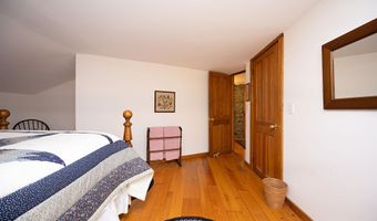 57 Darling Ln, Barnet, VT 05821