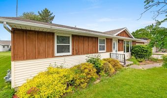 1517 Navarino St, Algoma, WI 54201