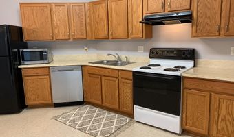 24701 BYRNE MEADOW Sq 200, Aldie, VA 20105