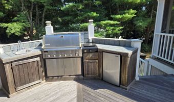 35 Renee Dr, Colchester, CT 06415