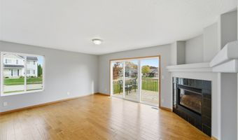 1001 26th Ave SW, Altoona, IA 50009