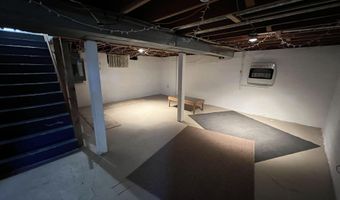 1311 Bluff St, Alden, IA 50006