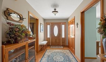 852 Stone Creek Blvd, Ashland, OH 44805
