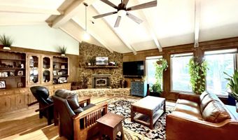 1305 S Country Club Cir, Carlsbad, NM 88220
