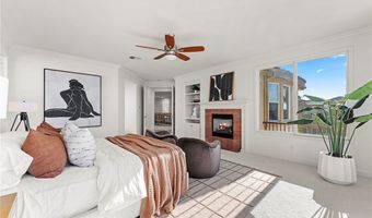 5464 Shannon Rdg, San Diego, CA 92130