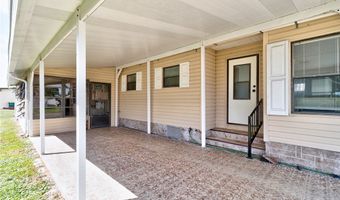 625 Puffin Dr, Barefoot Bay, FL 32976