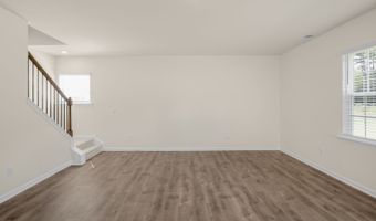 962 Misty Creek Dr, Aberdeen, NC 28315