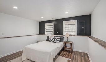 1105 Grove St, Baldwin City, KS 66006