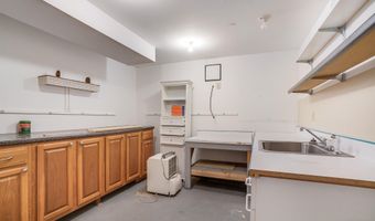 29 N Main St, Antrim, NH 03440