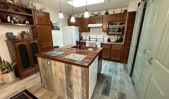 38 Fern Ct, Babbitt, MN 55706