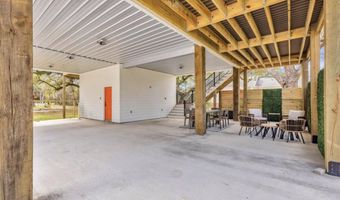 218 Thomas St, Bay St. Louis, MS 39520