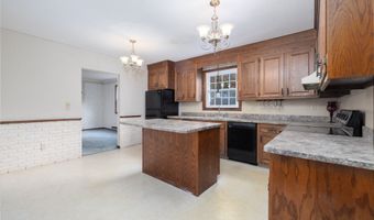 6 El Toro Dr, Bristol, CT 06010