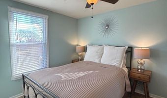 2120 S LOWELL St, Arlington, VA 22204