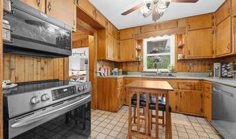 391 U Rd, Arthurdale, WV 26520