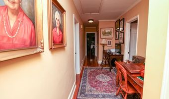 205 Valley Dr, Americus, GA 31709