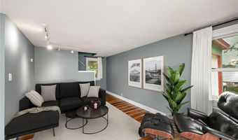 1239 4th Ave, Anoka, MN 55303