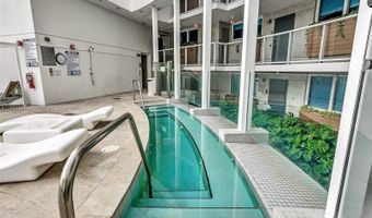 9821 E Bay Harbor Dr 302, Bay Harbor Islands, FL 33154