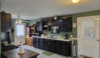 169 Royal River Rd, Auburn, ME 04210