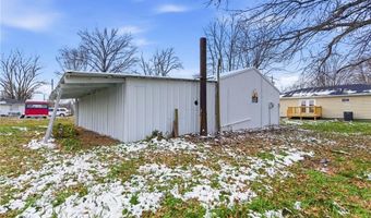 307 S Lawnview Dr, Austin, IN 47102
