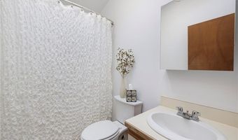 71 Willow Rd, Charlestown, RI 02813