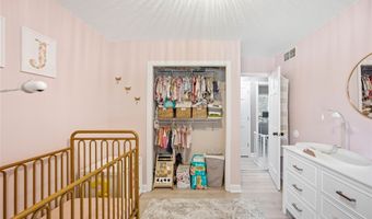602 NW Greenwood St, Ankeny, IA 50023