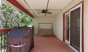305 Oak Top Ct, Ballwin, MO 63021
