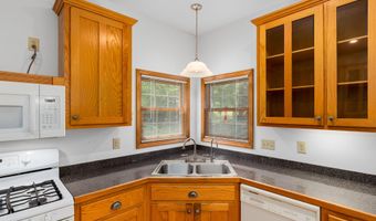 937 Muskogee Ln, Bean Station, TN 37708