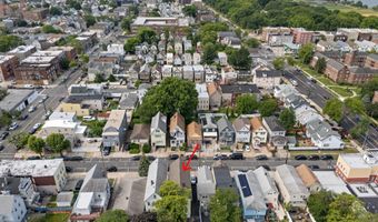 127 W 51ST St, Bayonne, NJ 07002