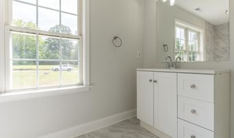 12491 CLINTON HEIGHTS Dr, Ashland, VA 23005