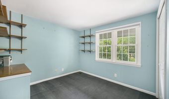 2225 Tilsby Ct, Ann Arbor, MI 48103