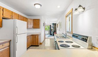114 N Montana Ave, Absarokee, MT 59001