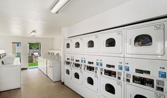 432 Edgehill Ln 63, Oceanside, CA 92054