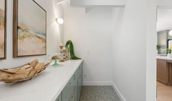 210 Thunderbird Dr, Aptos, CA 95003